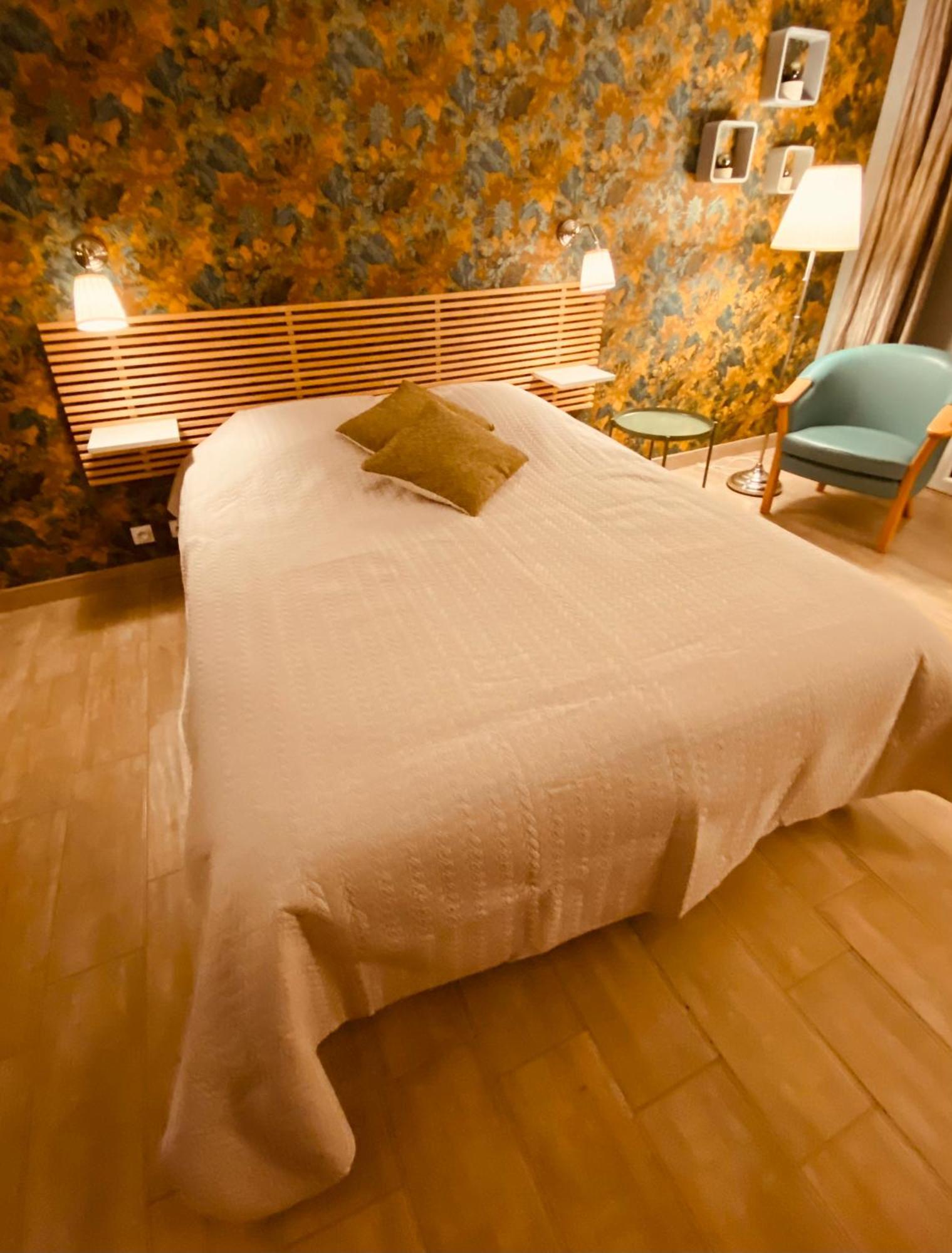 Gite Du Vieux Saule 1 Gite Avec Spa Privatif Pour 2 Personnes 1 Suite Familiale Sans Spa Vieil-Hesdin 외부 사진